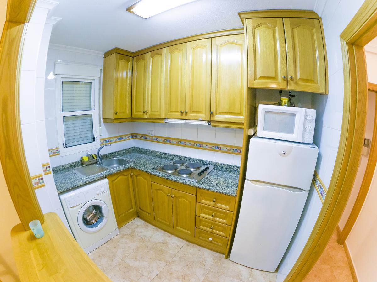 Homely Apartments Radio Murcia ตอร์เรเวียคา ภายนอก รูปภาพ