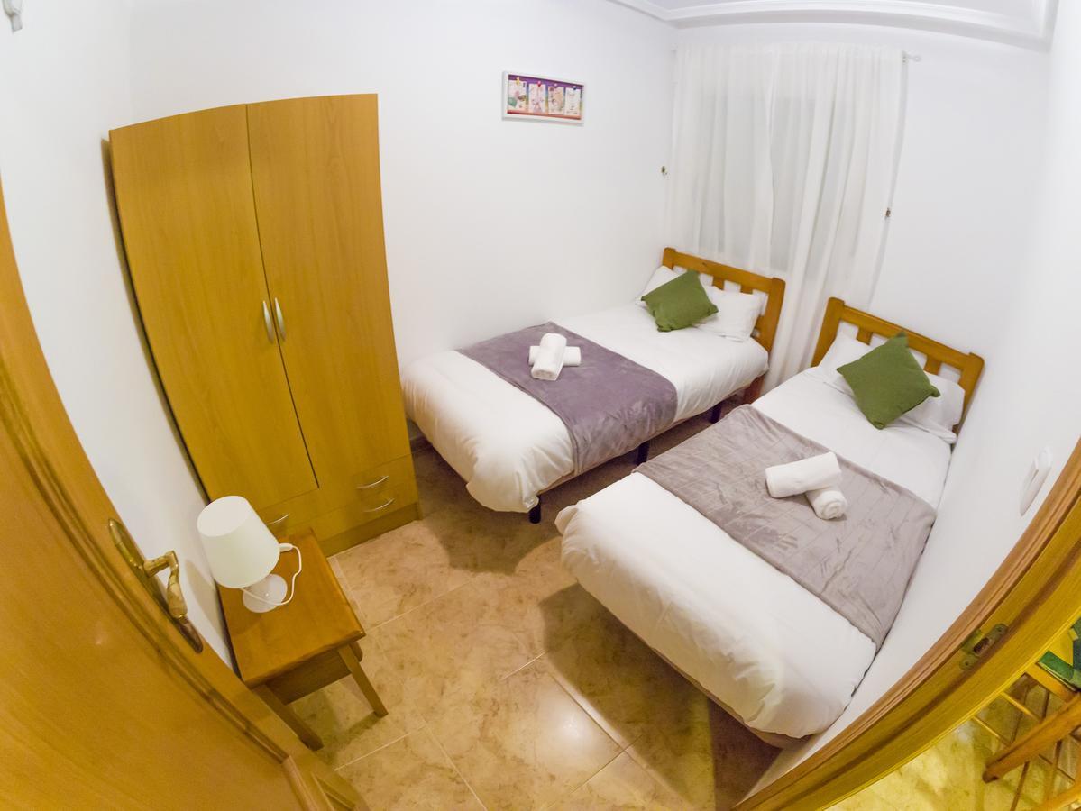 Homely Apartments Radio Murcia ตอร์เรเวียคา ภายนอก รูปภาพ