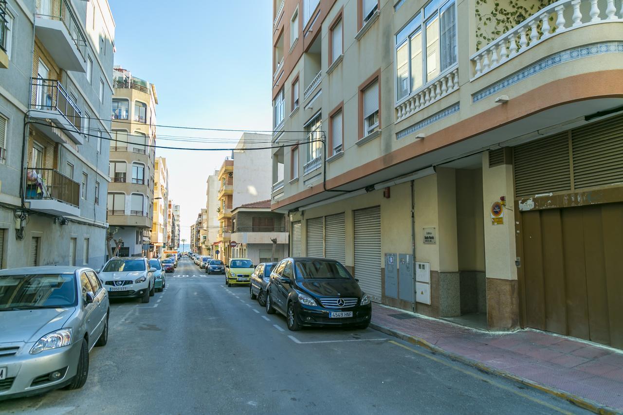 Homely Apartments Radio Murcia ตอร์เรเวียคา ภายนอก รูปภาพ