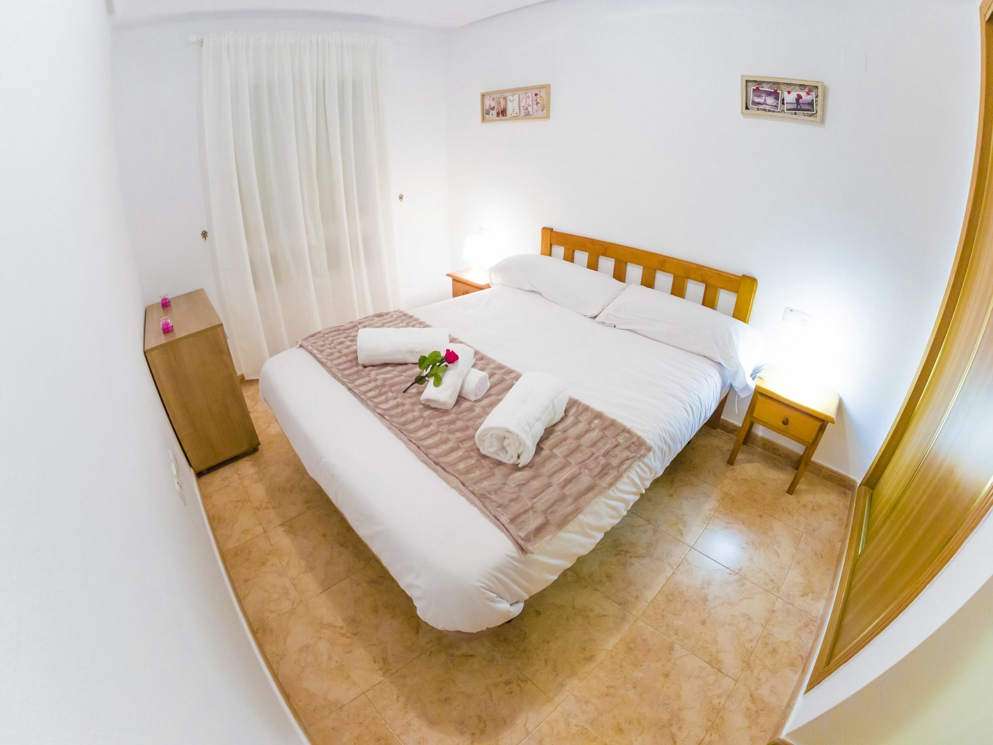 Homely Apartments Radio Murcia ตอร์เรเวียคา ภายนอก รูปภาพ